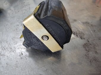 Škoda 1000mb diely nové - 8