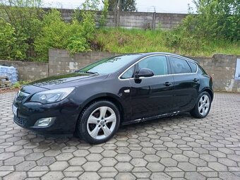 Opel Astra J 1,7CDTi - 8