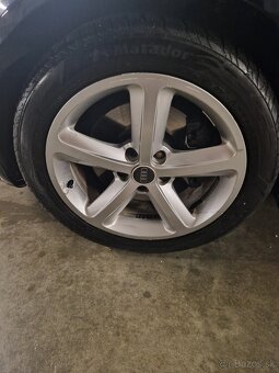 Predám audi A4 - 8
