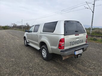 Toyota Hilux D-4D 3.0 TDI 126KW 4X4 - 8