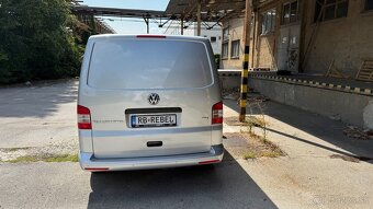 Volkswagen Transporter T5 - 8