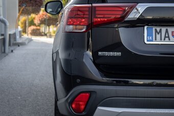 Mitsubishi Outlander 2.2 DI-D Intense+ A/T - 8