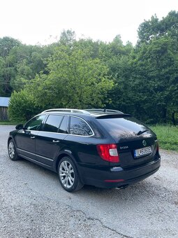 Superb 2 2.0 TDi 125kw dsg 2013 - 8