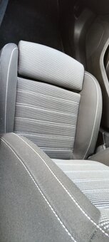 Opel Insignia A combi - 8