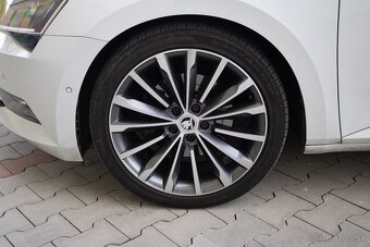 Škoda Superb 2.0 TDI 190k L&K DSG - 8