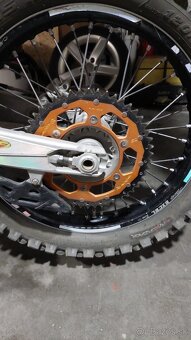 Predam podvozok KTM SXF 350 - 8
