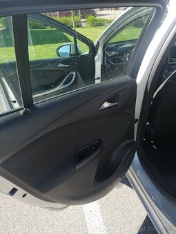 opel astra - 8