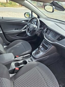 Opel Astra - 8