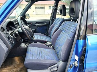 Toyota RAV4 2.0i 5D 2AB A/C 4x4 - 8