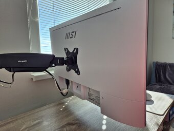 Monitor 27" MSI PRO. 100 Hz. 2560 × 1440 - 8