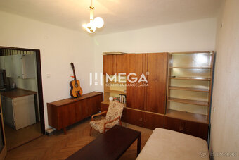 Na predaj 3izbový byt - Dobrianskeho - mesto Humenné - 8