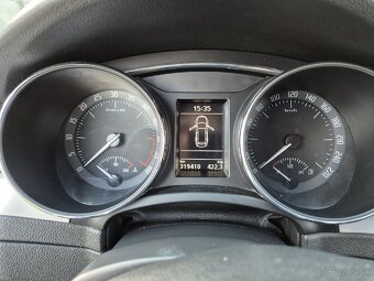 Škoda superb 2.0 tdi dsg combi - 8