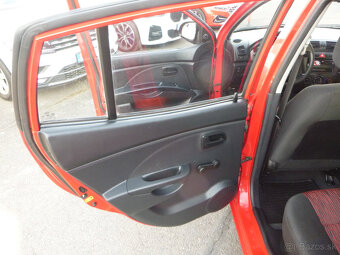 KIA Picanto 1,1i 2009 - 8