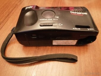 Zapaľovače,Jack Deniels fľaška,tabatierka,hodinky,fotoaparát - 8
