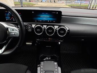 Mercedes-Benz CLA Kupé 180 A/T - 8
