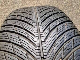 5x108 r20 kolesa disky volvo ex30 245 40 20 s90 elektrony - 8