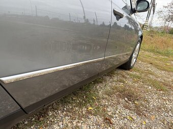 Volkswagen Passat B6 2.0 TDi Combi - 8