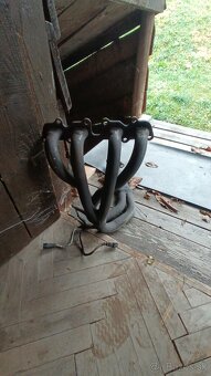 Rozpredám Ford escort rs2000a 1,4i 3dver - 8