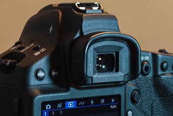 Canon EOS 1D X Mark III - 8