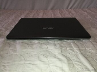 Asus K55VJ. Intel i5. RAM 8GB. 500 GB. Nvidia 2 + 3,9 GB. - 8