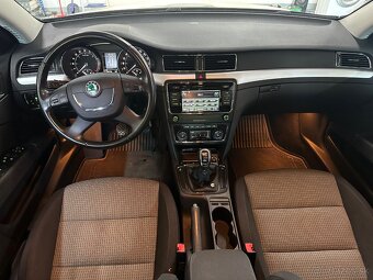 Skoda Superb 2.0 TDI - 8