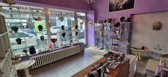 DÁM DO PRENÁJMU OBCHODNÝ PRIESTOR - 8