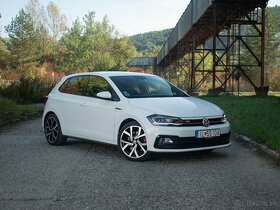 Volkswagen Polo GTI 2.0 TSI DSG - 8