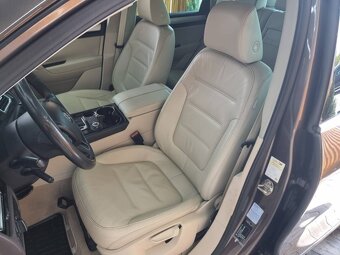 Volkswagen Touareg II 3.0 V6 TDI 240k - 8