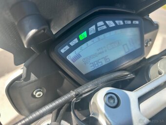 Ducati Hyperstrada 939 - 8