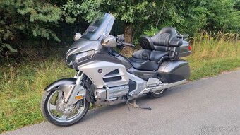 Honda GL 1800 - 8
