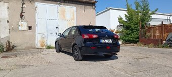 Mitsubishi Lancer Sportback 1.6 Mivec Invite - 8