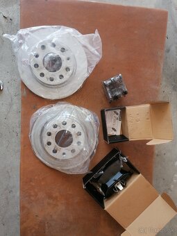 Rozpredam motor 1.9tdi BLS - 8