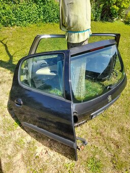 Predám dvere na Peugeot 206 106 - 8