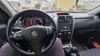 Suzuki Grand Vitara 1.9 DDiS (95 kW), 4x4 - 8