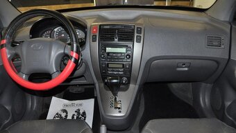 HYUNDAI TUCSON 2.0 CRDI - 8