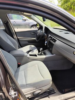 BMW E91 320d 120kw - 8
