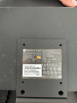 Neovo monitor - 8
