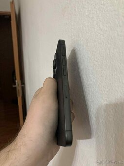 Dobrý deň Ponúkam na predaj iPhone 15 PRO 256GB Black - 8