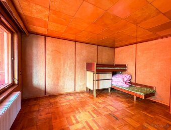 Dom s letnou kuchynkou v meste Žarnovica - 8