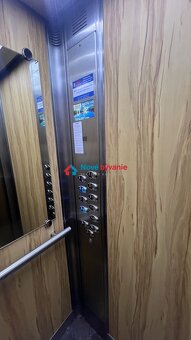 Pripravený na predaj zariadený 3 izb. byt s balkónom - dreve - 8