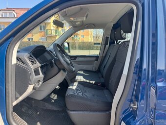 VW Transporter 2.0TSI 110kW I.majitel ČR najeto 8300 km - 8