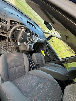 Ford C Max - 8