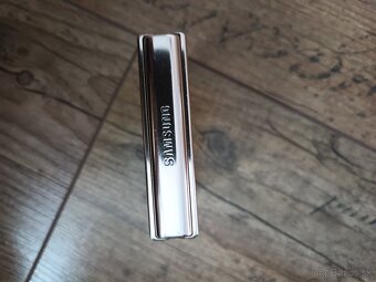 Samsung Galaxy Z Flip4 128 GB zlaty - 8