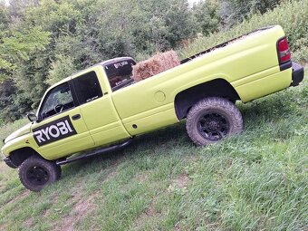 Dodge RAM 2500 8.0 V10 4x4 - 8