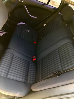 Škoda Octavia Combi 1.9Tdi 81kw - 8
