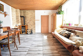 Na predaj rodinný dom s garážou, 1697 m², Strečno, Žilina - 8