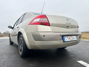 Renault megane ll 1.6 K4M sedan - 8