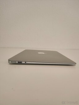 MacBook Air A1466 (2017) | i5 | 8 GB RAM | 128 GB SSD - 8