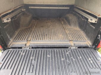 Diely nissan navara d40 - 8