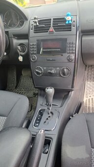 Mercedes A180 - 8